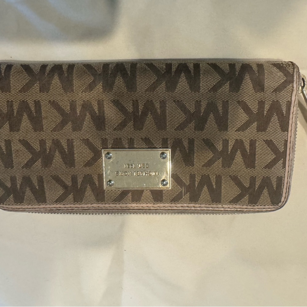 Michael Kors Brown Zip Wallet